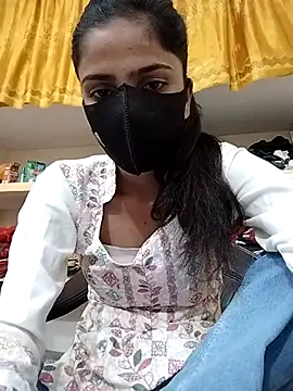 fuungirl38 online show from March 19, 2025, 1:18 pm