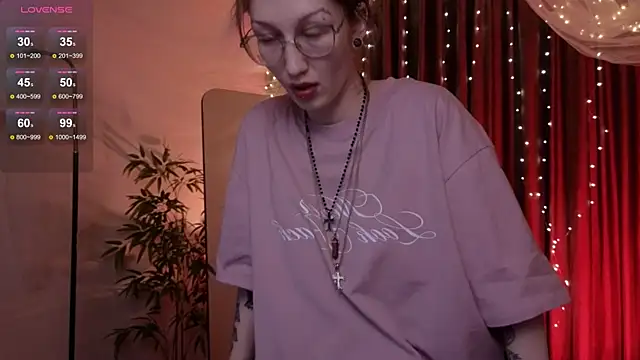 lissaros online show from December 15, 2025, 5:13 am