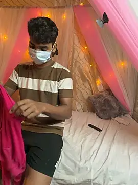 Snapshot of hotgirlpriya789 chatting on November 7, 2025, 5:28 pm hotgirlpriya789 online show from November 7, 2025, 5:28 pm