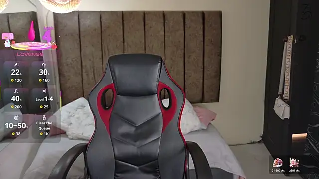 Alektra bryce online show from December 22, 2025, 7:36 pm