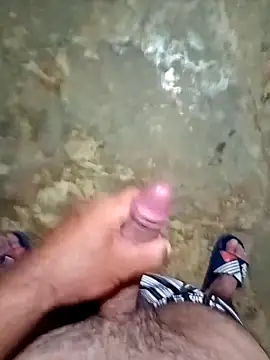 Snapshot of Alfredoloza chatting on February 21, 2026, 10:17 am Alfredoloza online show from February 21, 2026, 10:17 am