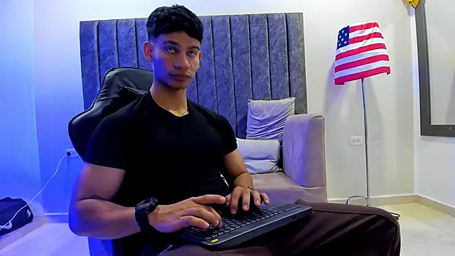 ANDRES STUD online show from March 21, 2025, 1:23 pm