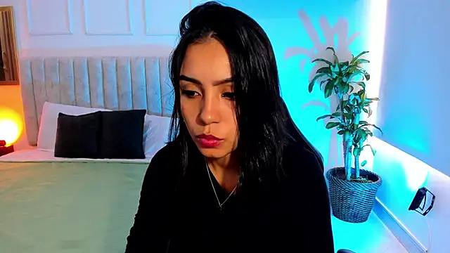 Snapshot of julieta_fn chatting on June 16, 2026, 2:50 pm julieta fn online show from June 16, 2026, 2:50 pm