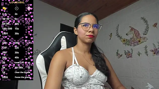 Snapshot of alisson_hoffman05 chatting on July 7, 2026, 11:19 pm alisson hoffman05 online show from July 7, 2026, 11:19 pm