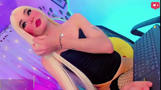 Irina milkmaid online show from March 4, 2026, 7:32 pm