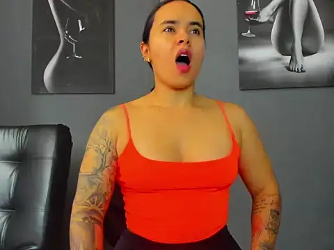 Snapshot of karlyjons12 chatting on November 29, 2025, 12:38 pm karlyjons12 online show from November 29, 2025, 12:38 pm