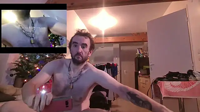 Snapshot of Mastersanges chatting on December 20, 2025, 7:17 pm Mastersanges online show from December 20, 2025, 7:17 pm