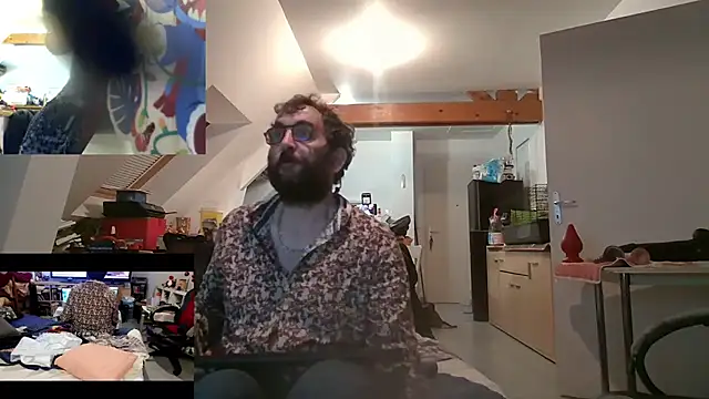 Snapshot of Mastersanges chatting on November 11, 2025, 3:12 am Mastersanges online show from November 11, 2025, 3:12 am