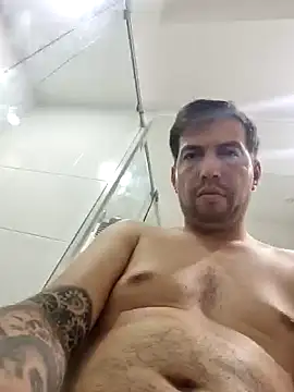 reyarturs13 online show from March 11, 2025, 2:51 pm