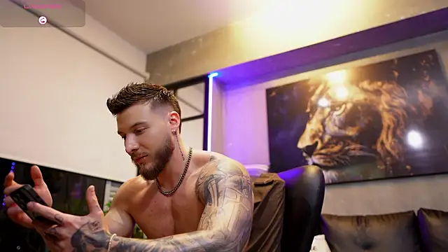 David blake  online show from October 16, 2025, 4:21 am