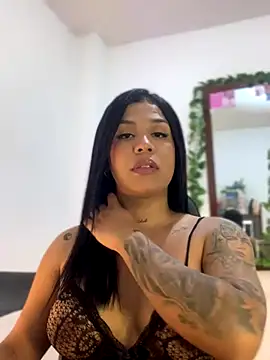 tinalove7 online show from November 12, 2025, 10:24 pm