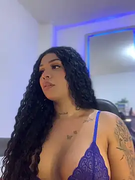 tinalove7 online show from December 14, 2025, 8:47 pm