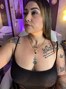 Madissonlove 1 online show from June 26, 2026, 4:51 am