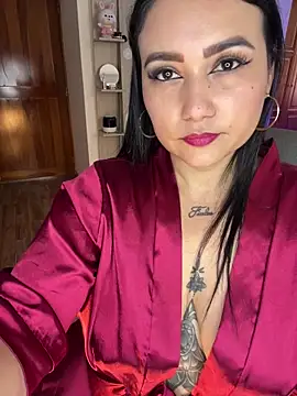 Snapshot of Madissonlove_1 chatting on October 27, 2025, 3:35 pm Madissonlove 1 online show from October 27, 2025, 3:35 pm