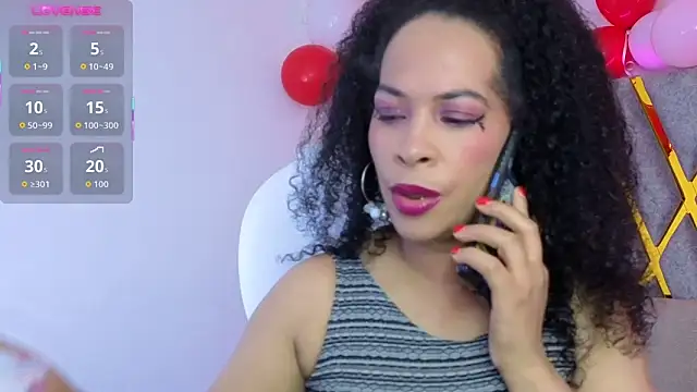 Snapshot of Cintiia_Holmes chatting on February 18, 2026, 11:34 pm Cintiia Holmes online show from February 18, 2026, 11:34 pm