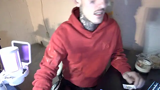 Snapshot of BadJewfucks chatting on January 12, 2026, 5:47 am BadJewfucks online show from January 12, 2026, 5:47 am