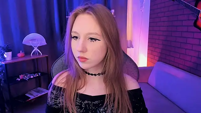 Snapshot of DariaTate chatting on April 16, 2026, 9:10 am DariaTate online show from April 16, 2026, 9:10 am