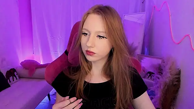 Snapshot of DariaTate chatting on March 25, 2026, 10:58 am DariaTate online show from March 25, 2026, 10:58 am