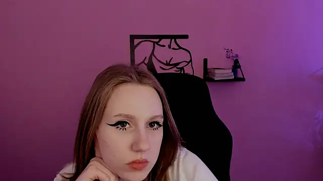 Snapshot of DariaTate chatting on February 22, 2025, 2:52 pm DariaTate online show from February 22, 2025, 2:52 pm