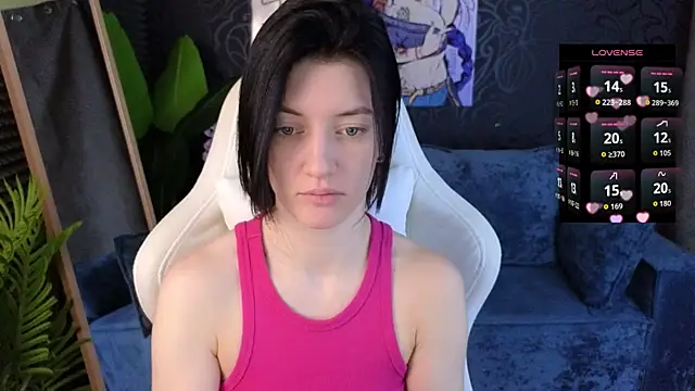 roxy riot  online show from December 2, 2025, 1:28 am