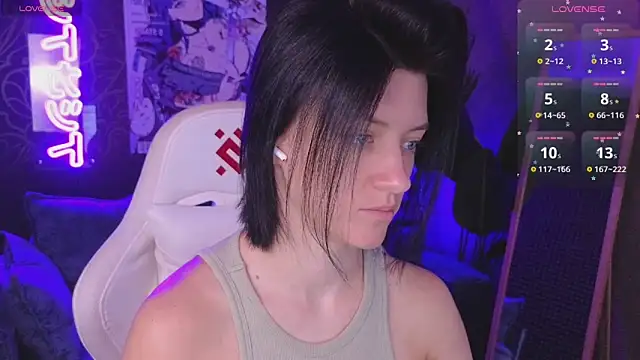 Snapshot of roxy_riot_ chatting on April 3, 2026, 1:34 am roxy riot online show from April 3, 2026, 1:34 am