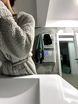 BonyBon29 online show from October 24, 2025, 4:55 am