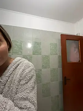 BonyBon29 online show from March 18, 2025, 4:29 am