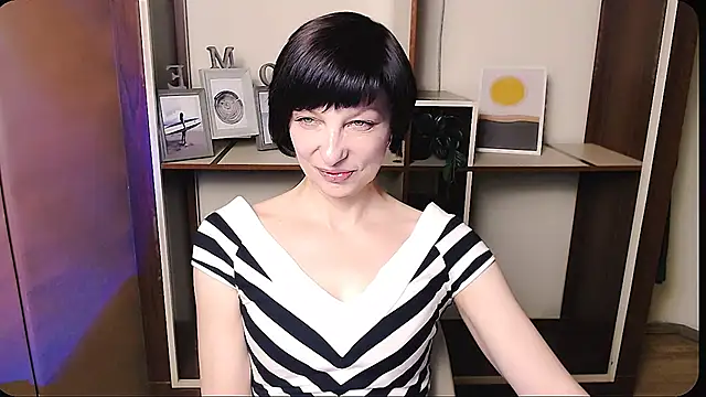 Snapshot of _AngeliaFlow_ chatting on March 24, 2026, 11:32 am AngeliaFlow online show from March 24, 2026, 11:32 am