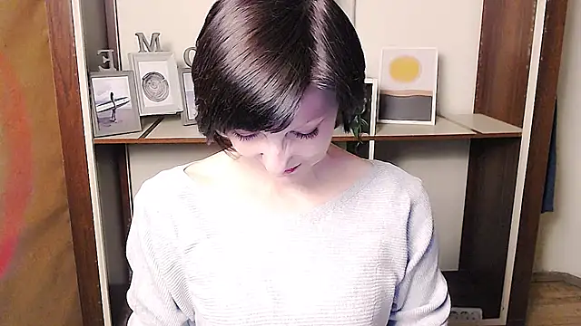 Snapshot of _AngeliaFlow_ chatting on April 10, 2026, 9:16 am AngeliaFlow online show from April 10, 2026, 9:16 am