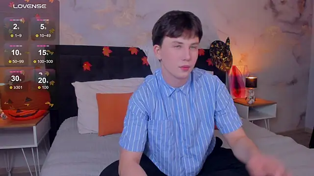 Snapshot of AdrianoAubert chatting on October 25, 2025, 3:28 am AdrianoAubert online show from October 25, 2025, 3:28 am