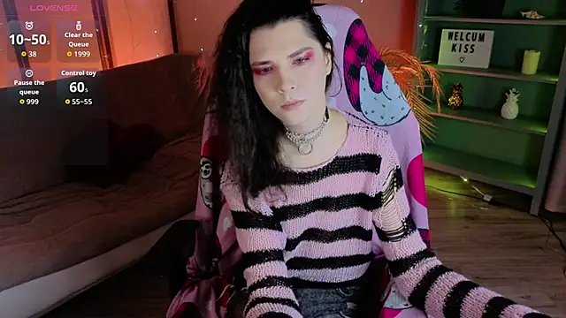 DamienLake online show from February 12, 2026, 9:03 pm