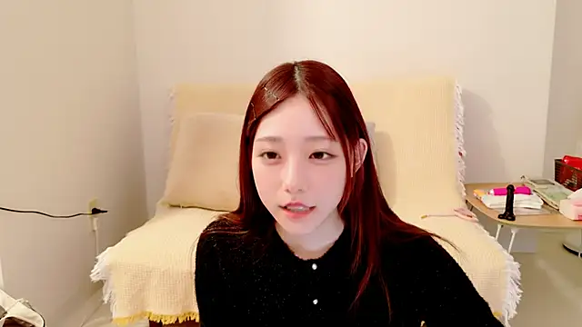 -ai-tan- online show from February 21, 2025, 9:45 am