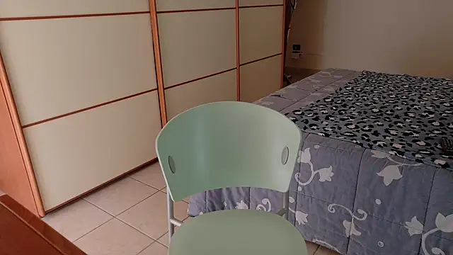 bambolina sexy1985 online show from March 4, 2026, 10:34 am