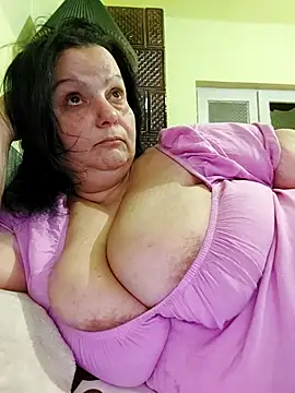 Snapshot of IvettkeXXX chatting on December 15, 2025, 3:07 pm IvettkeXXX online show from December 15, 2025, 3:07 pm