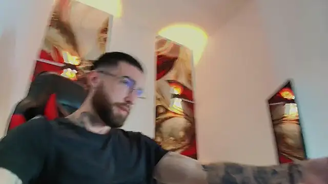 Snapshot of Luke_davis01 chatting on November 15, 2025, 1:04 pm Luke davis01 online show from November 15, 2025, 1:04 pm