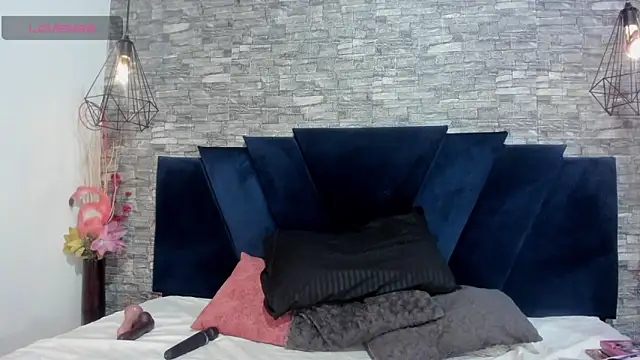 Sophia Brunett online show from January 10, 2026, 12:22 pm