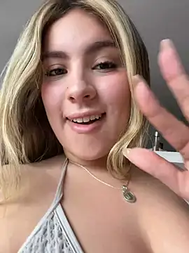 Cloee Rainbow1 online show from July 25, 2026, 1:28 pm