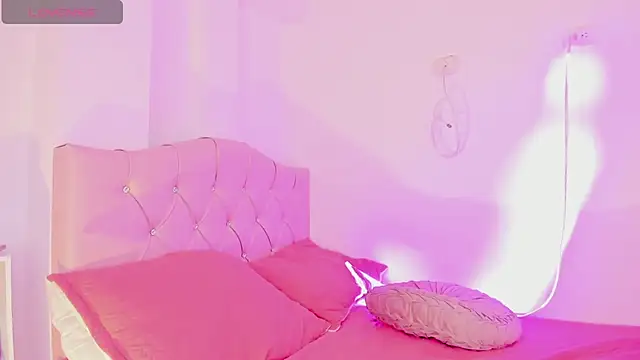 VictoriaBlackfire online show from December 23, 2025, 5:40 am