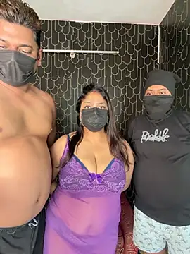 Snapshot of busy_kolkata chatting on March 22, 2026, 4:49 am busy kolkata online show from March 22, 2026, 4:49 am