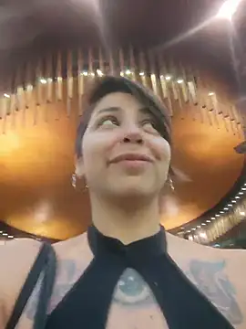 Snapshot of MaiPandora chatting on December 2, 2025, 11:50 pm MaiPandora online show from December 2, 2025, 11:50 pm