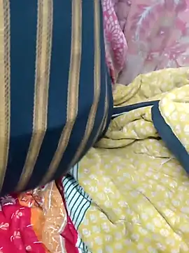 Snapshot of simrun70 chatting on November 16, 2025, 11:41 pm simrun70 online show from November 16, 2025, 11:41 pm