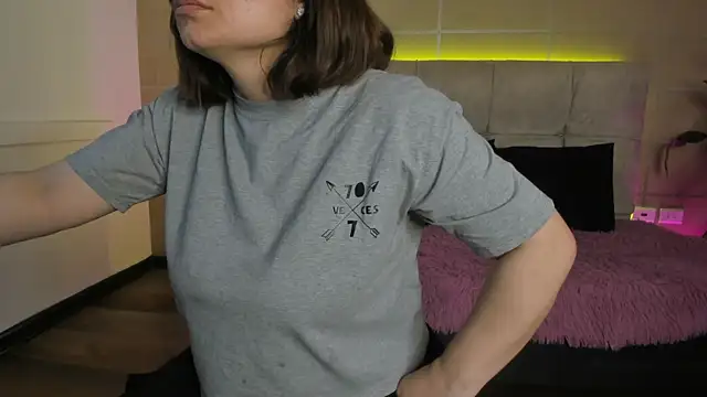  michonne  online show from April 5, 2026, 12:06 am