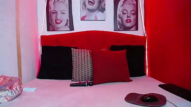 Tiana Ebony18 online show from March 28, 2026, 12:06 pm