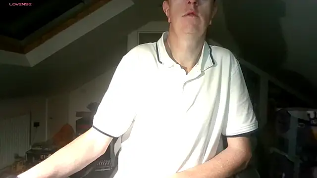 AdmiredThirty online show from September 24, 2025, 10:05 pm