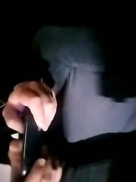 Snapshot of ChrisBWDbek chatting on October 5, 2025, 10:55 pm ChrisBWDbek online show from October 5, 2025, 10:55 pm