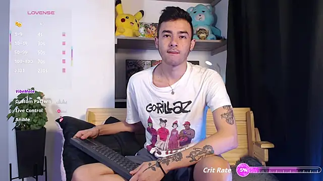 kyle clint07 online show from October 7, 2025, 7:04 pm