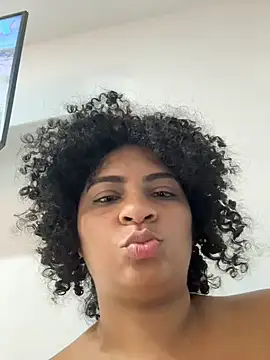Snapshot of Tana_latin chatting on April 18, 2026, 1:52 am Tana latin online show from April 18, 2026, 1:52 am