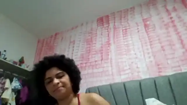 Snapshot of Tana_latin chatting on November 14, 2025, 2:59 am Tana latin online show from November 14, 2025, 2:59 am