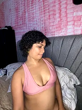 Snapshot of Tana_latin chatting on November 11, 2025, 12:05 am Tana latin online show from November 11, 2025, 12:05 am