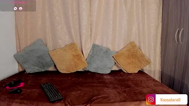 kassandra Lara online show from September 19, 2025, 2:59 am